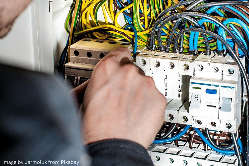 smart building electrical upgrades, commercial electrical upgrades, energy-efficient lighting systems, smart building technology, commercial electrician services